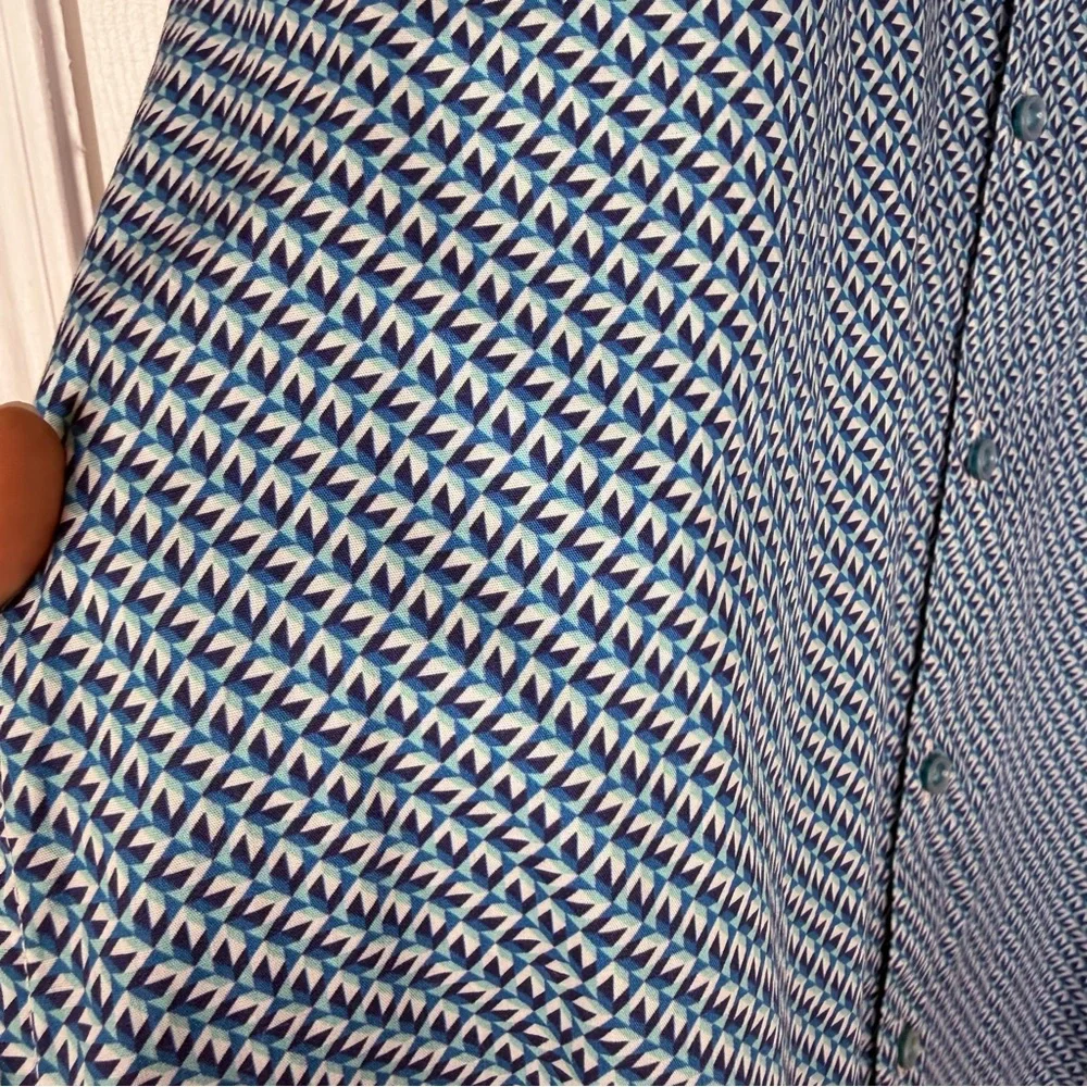 Sz M Robert Graham Classic Fit Blue Button Up Dress Shirt NWOT $498 MSRP